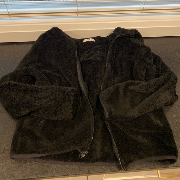 TNA fuzzy zip up - Picture 3 of 7